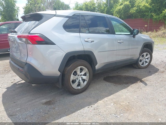 2022 TOYOTA RAV4 LE 4