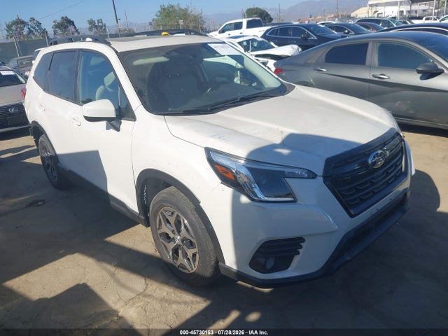 2022 SUBARU FORESTER PREMIUM