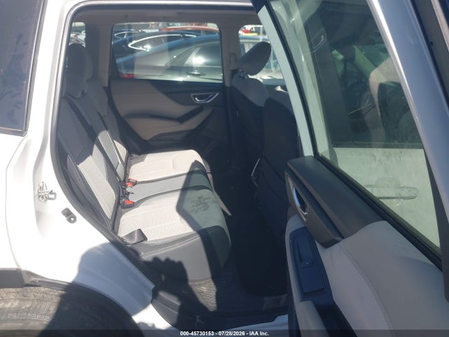 2022 SUBARU FORESTER PREMIUM 8
