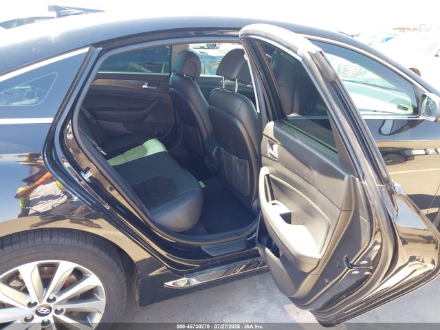 2017 HYUNDAI SONATA SPORT 9