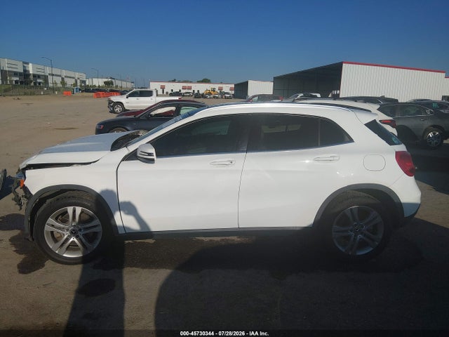 2019 MERCEDES-BENZ GLA 250 14