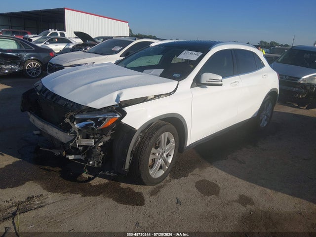 2019 MERCEDES-BENZ GLA 250 2