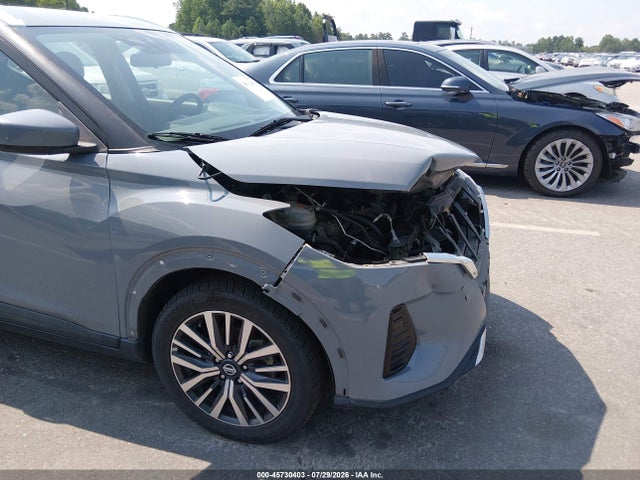 2021 NISSAN KICKS SV XTRONIC CVT 18