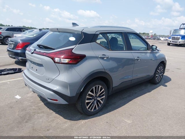 2021 NISSAN KICKS SV XTRONIC CVT 4