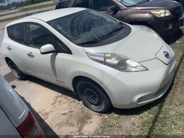 2016 NISSAN LEAF S