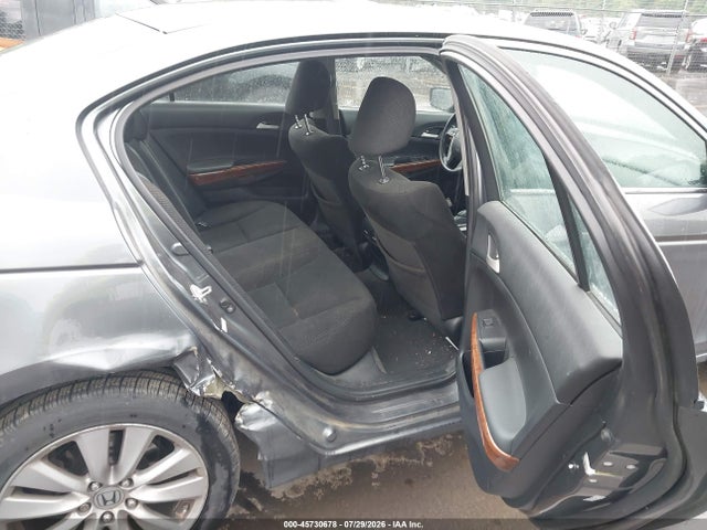 صورة 8 لـ 2012 Honda ACCORD 2.4 EX