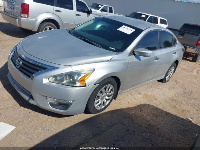 2014 Nissan ALTIMA 2.5 S — фото 2