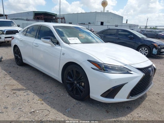 2022 LEXUS ES F SPORT