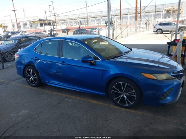 2019 TOYOTA CAMRY SE 13