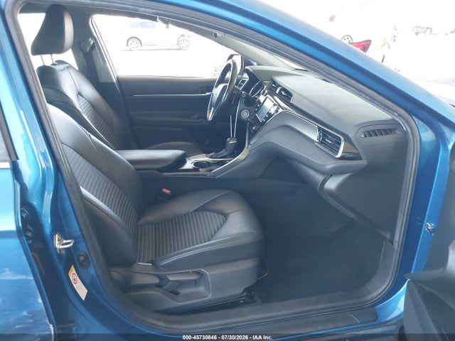 2019 TOYOTA CAMRY SE 5