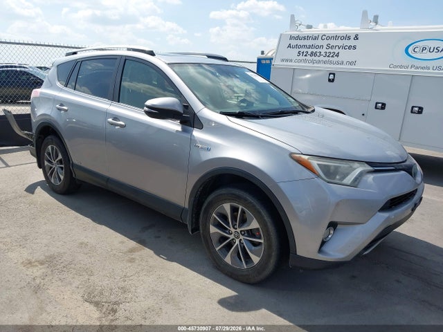 2018 TOYOTA RAV4 XLE