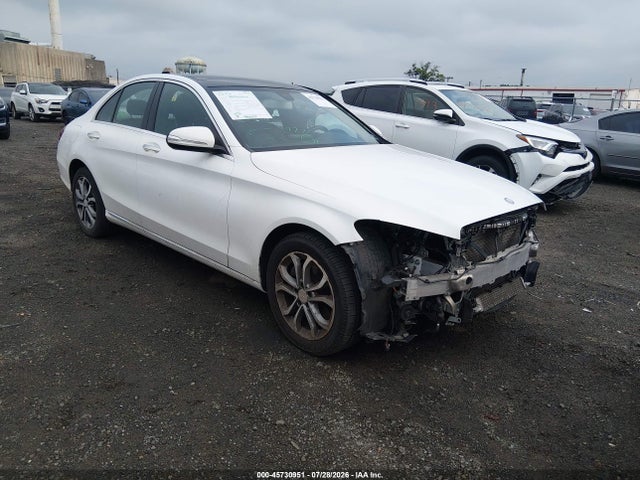 2015 MERCEDES-BENZ C 300 4MATIC