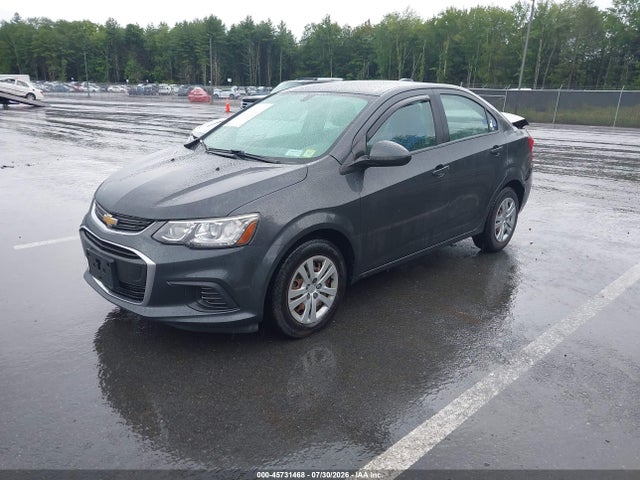صورة 2 لـ 2017 Chevrolet SONIC LS MANUAL
