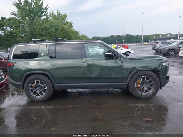 2022 RIVIAN R1S LAUNCH EDITION 13