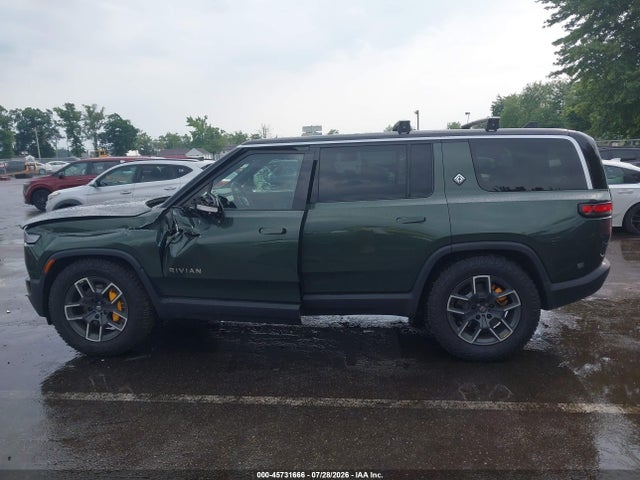2022 RIVIAN R1S LAUNCH EDITION 14
