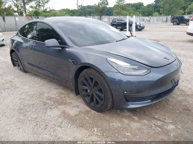 2022 TESLA MODEL 3 REAR-WHEEL DRIVE