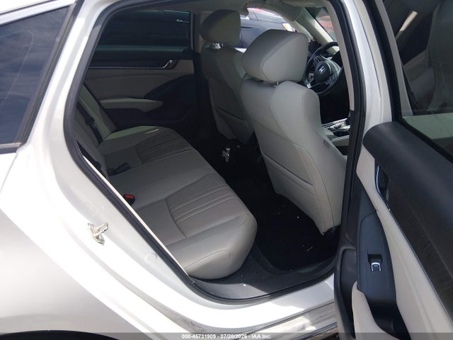 2018 HONDA ACCORD EX-L 8