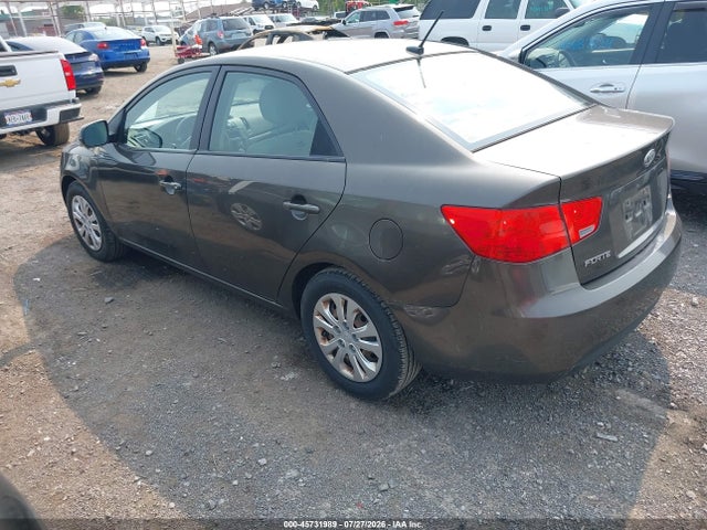 صورة 3 لـ 2012 KIA FORTE EX