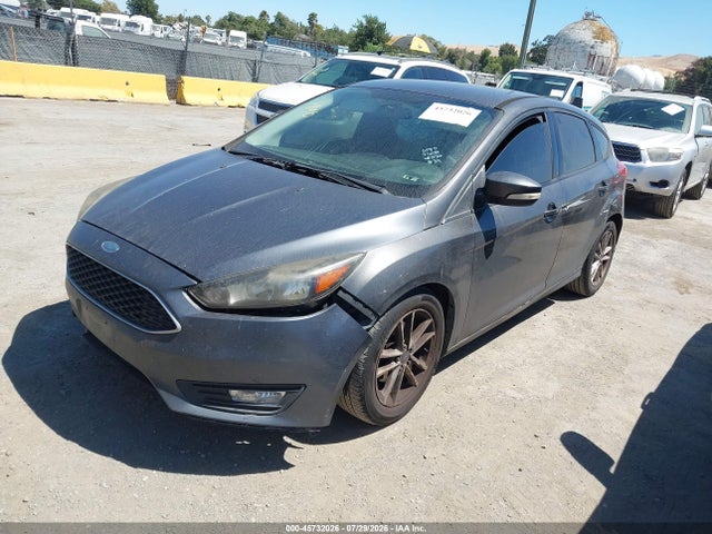 2015 FORD FOCUS SE — фото 2