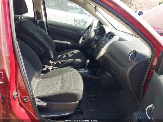 2018 Nissan VERSA 1.6 SV 照片 5