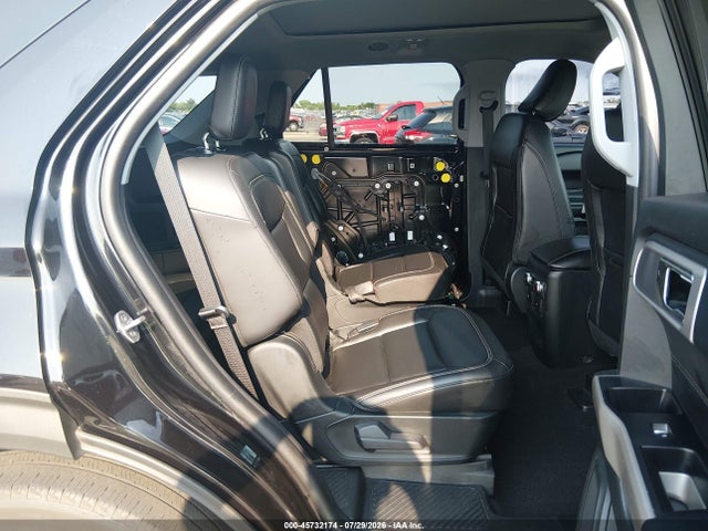 2021 FORD EXPLORER XLT 8