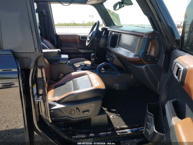 2022 FORD BRONCO OUTER BANKS 5