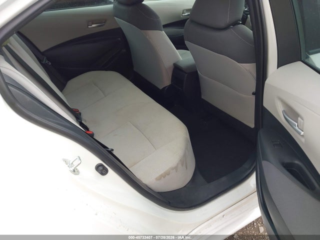 2021 TOYOTA COROLLA LE 8