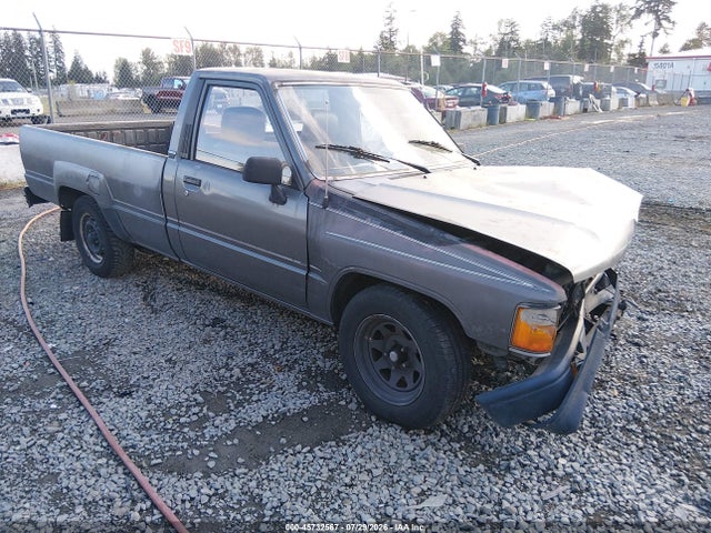 1988 TOYOTA PICKUP 1/2 TON RN55