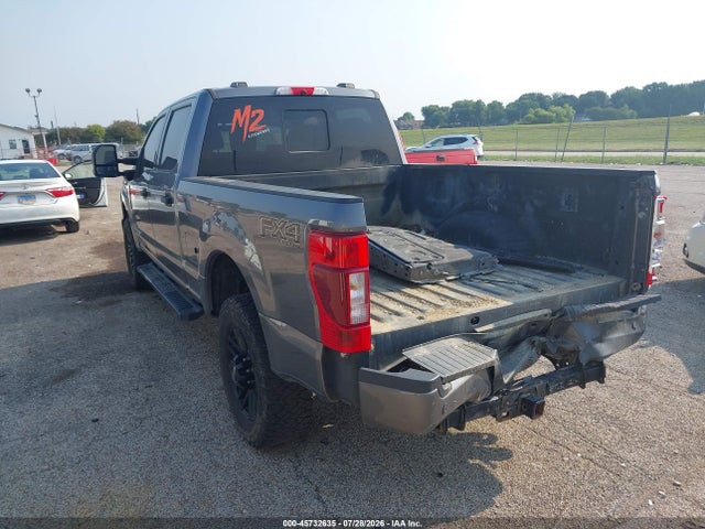 2022 FORD F-250 XLT 3
