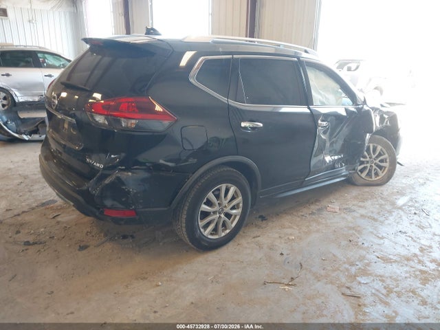 2018 NISSAN ROGUE SV 4