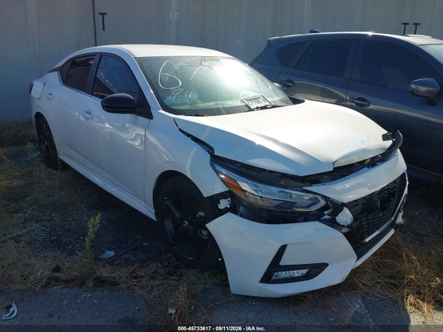 2022 NISSAN SENTRA SR XTRONIC CVT