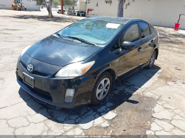 2010 Toyota PRIUS II — фото 2