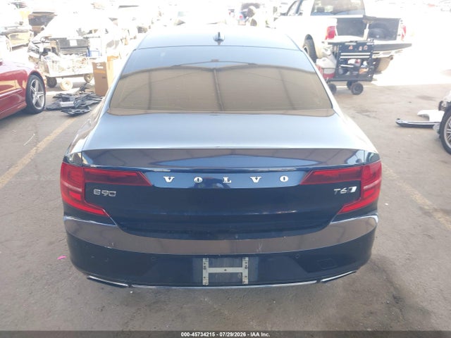 2017 VOLVO S90 T6 MOMENTUM 17
