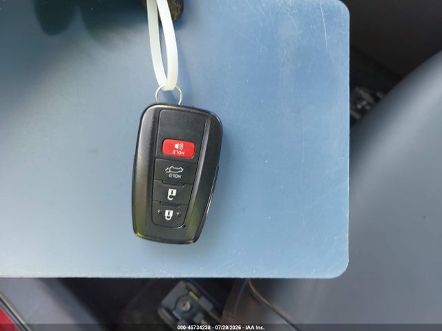 2025 TOYOTA RAV4 XLE PREMIUM 11