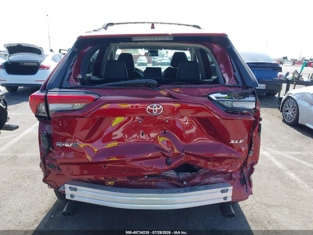 2025 TOYOTA RAV4 XLE PREMIUM 17