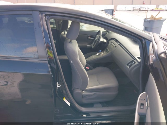 صورة 5 لـ 2010 Toyota PRIUS II