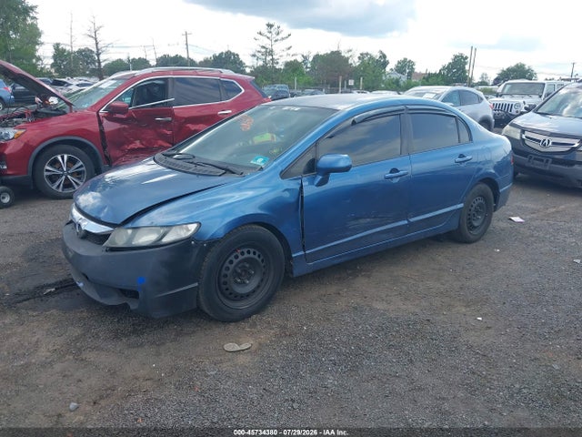 2010 Honda CIVIC LX 照片 2