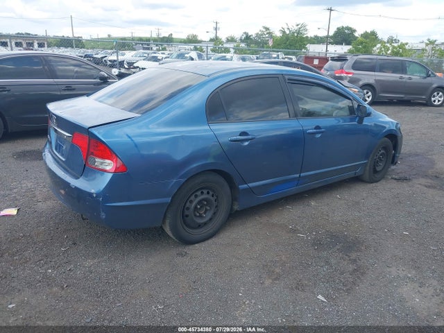 2010 Honda CIVIC LX 照片 4