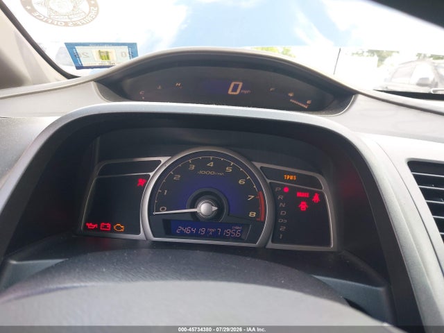 2010 Honda CIVIC LX 照片 7