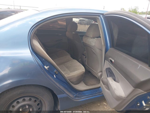2010 Honda CIVIC LX 照片 8