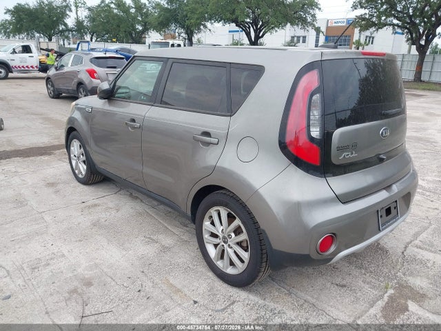 2017 KIA SOUL + 照片 3