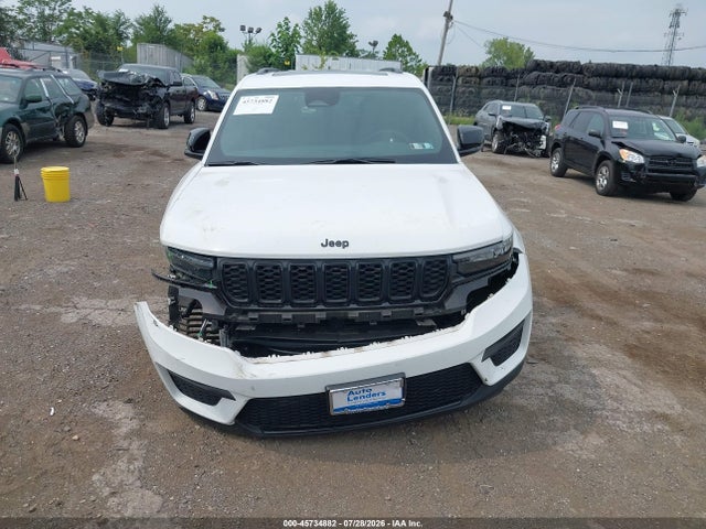 2023 JEEP GRAND CHEROKEE ALTITUDE 4X4 13
