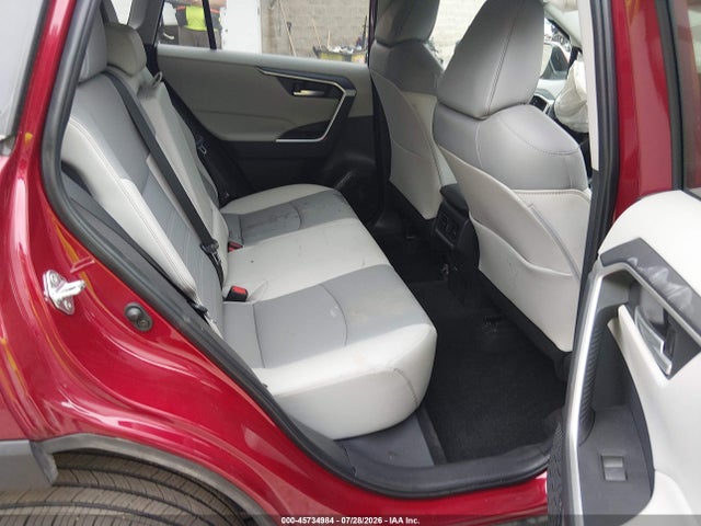 2023 TOYOTA RAV4 XLE PREMIUM 8