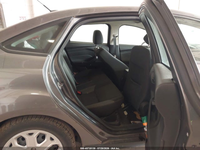 صورة 8 لـ 2012 FORD FOCUS SE