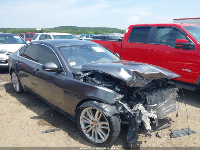 2019 JAGUAR X 30T PRESTIGE