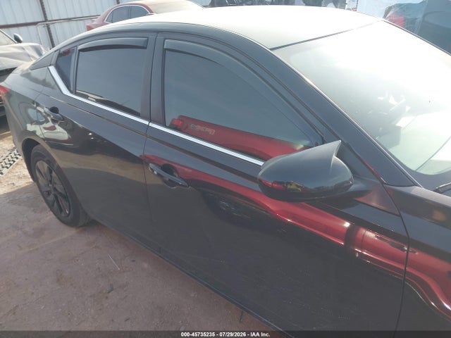 2019 NISSAN ALTIMA 2.5 S 13