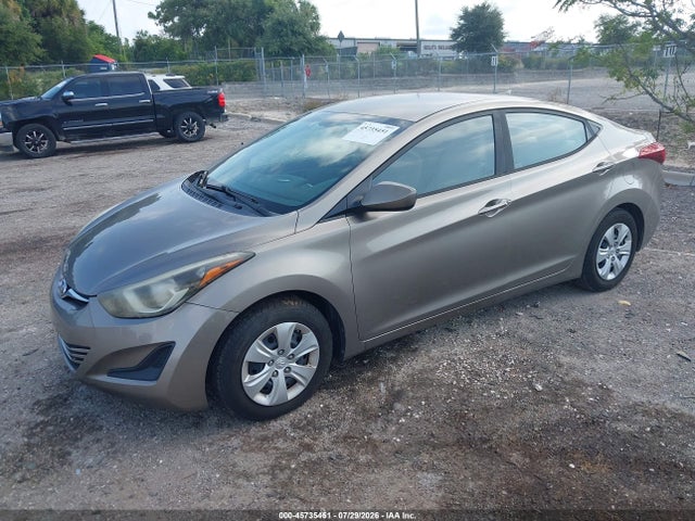 2016 Hyundai ELANTRA SE — фото 2