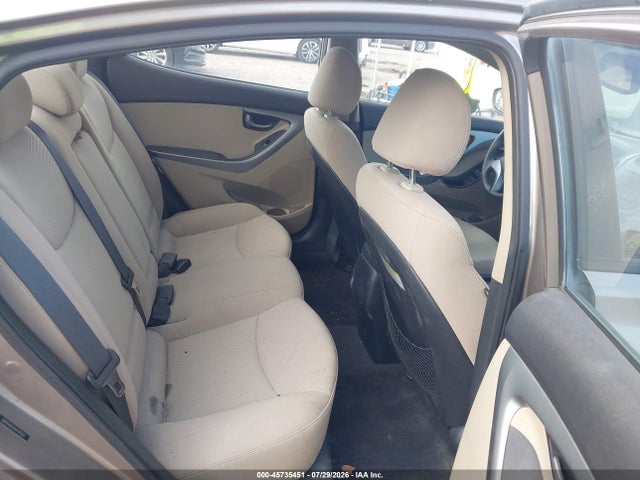 2016 Hyundai ELANTRA SE — фото 8