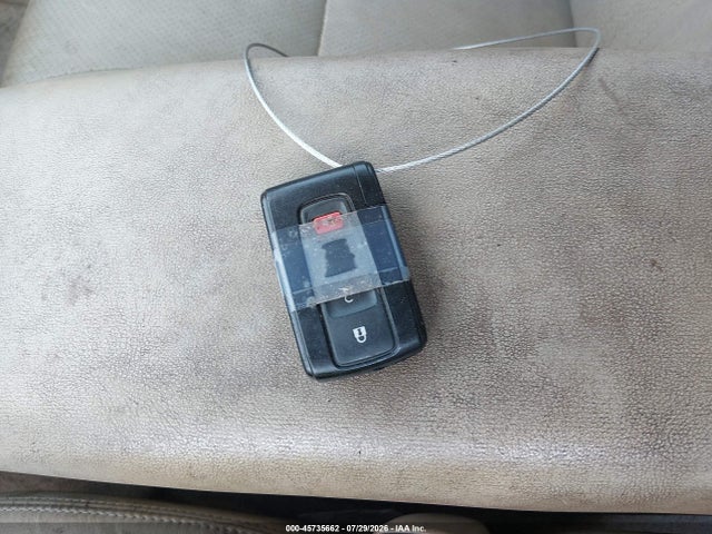 2009 Toyota PRIUS thumbnail 11