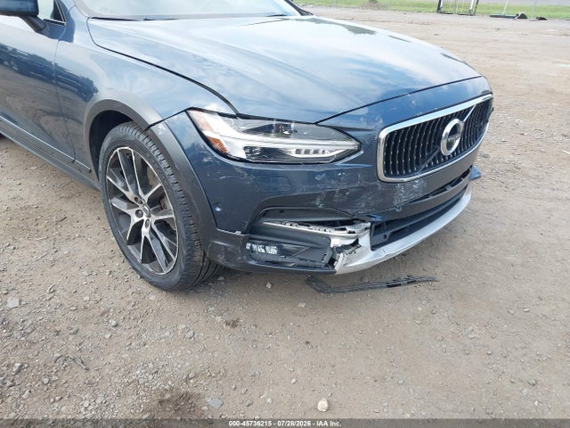 2018 VOLVO V90 CROSS COUNTRY T6 6